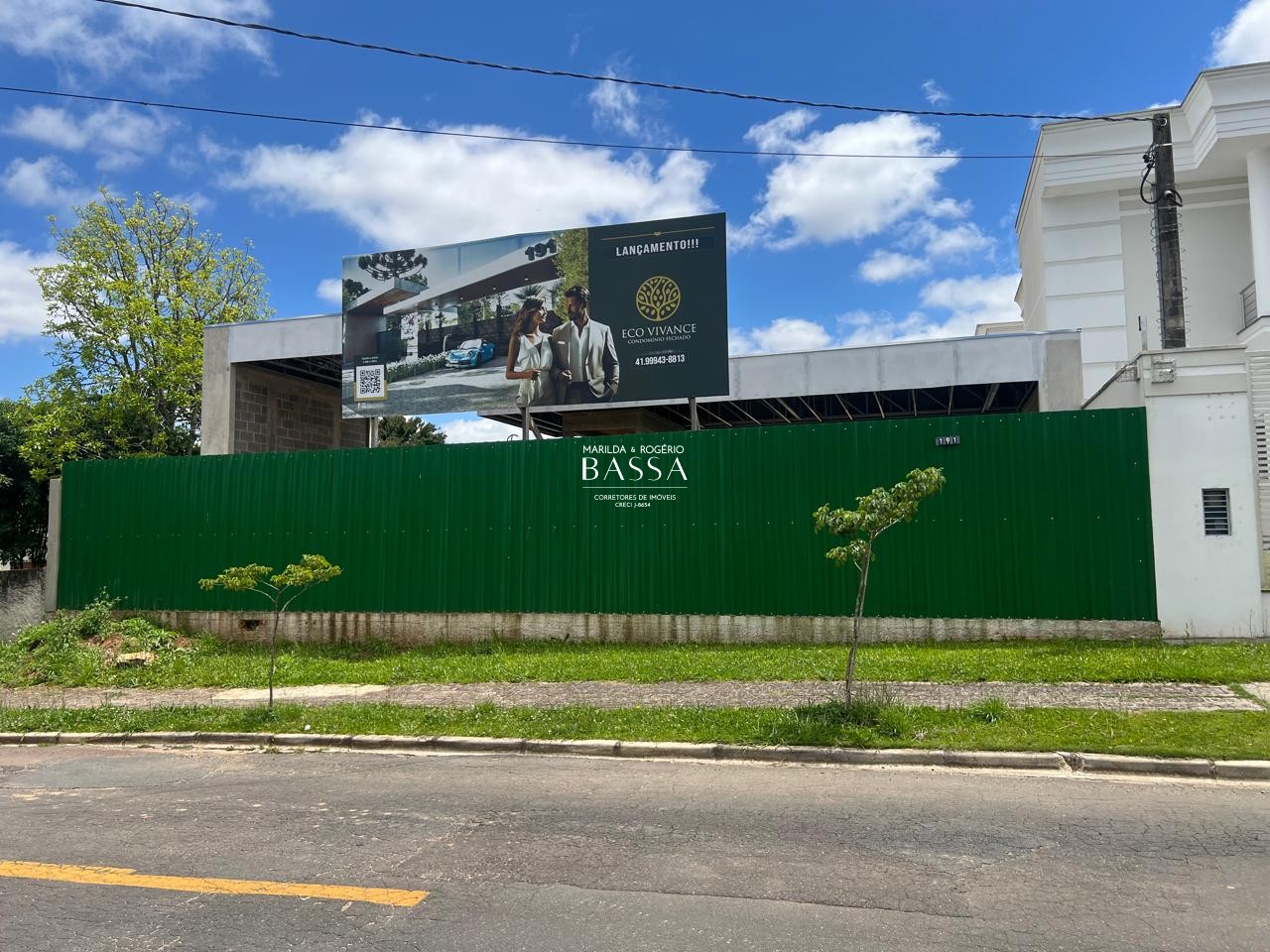 Terreno em Condomínio fechado - Bairro Bom Jesus