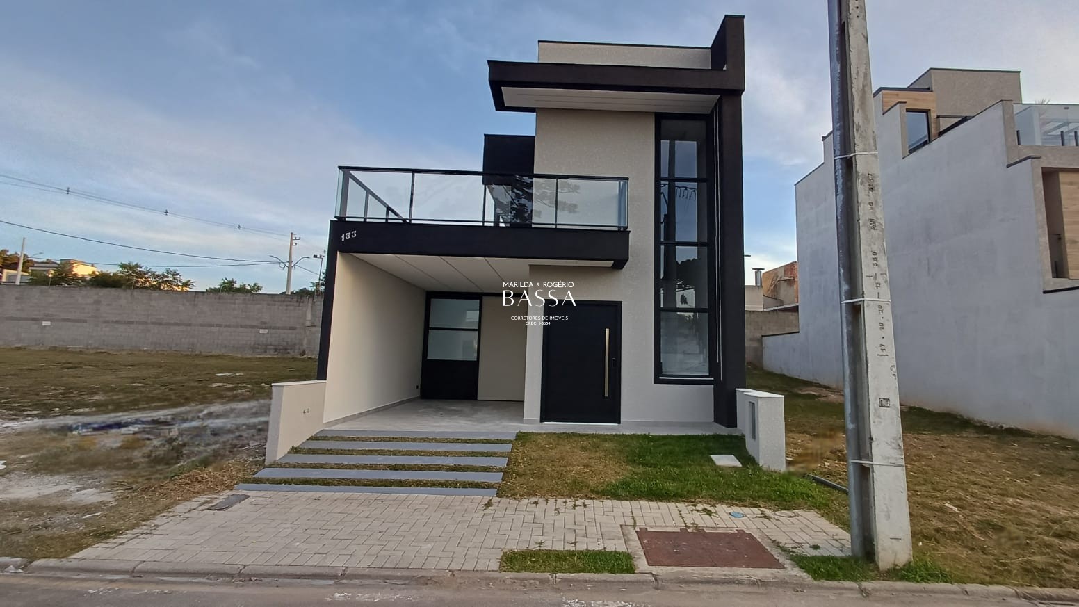 Sobrado em condomínio - Bairro Costeira